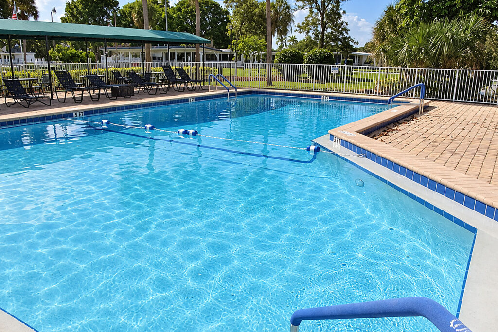 14_coral_cay_piscina