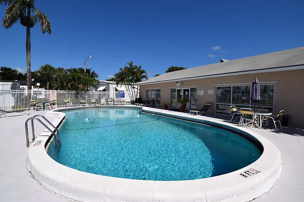 14_piscina